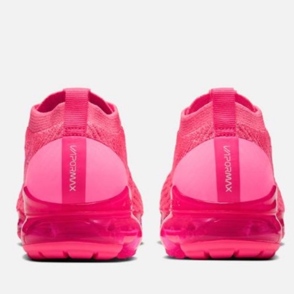 ❌SOLD❌ W Nike Air Vapormax -Triple Pink sz 9 - Picture 6 of 7